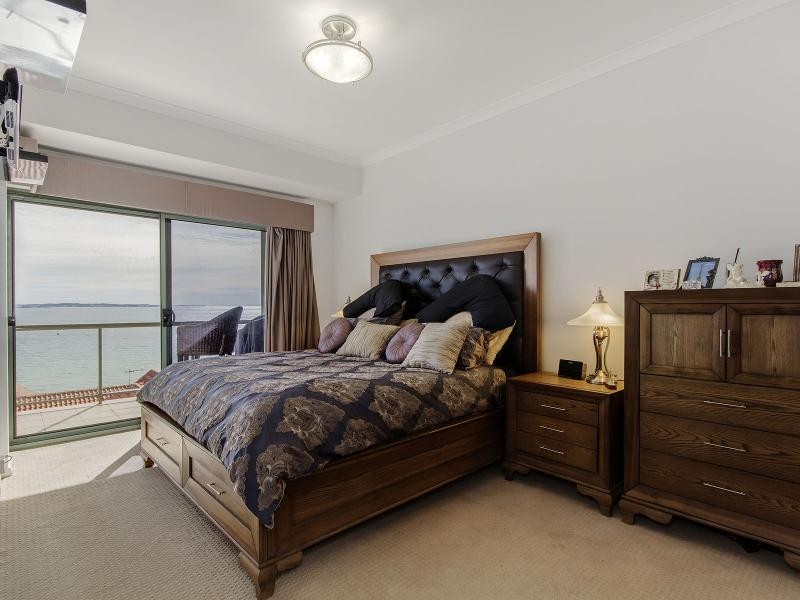 16/7 Railway Terrace, Rockingham WA 6168