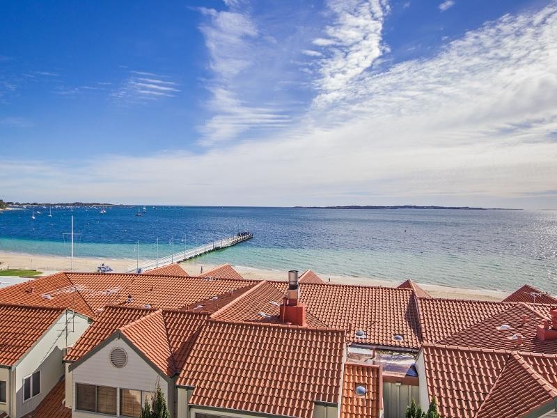 16/7 Railway Terrace, Rockingham WA 6168