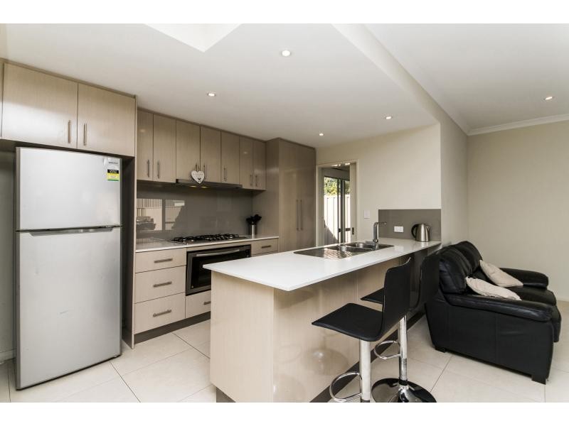 7/46 Kinsella Street, Joondanna WA 6060