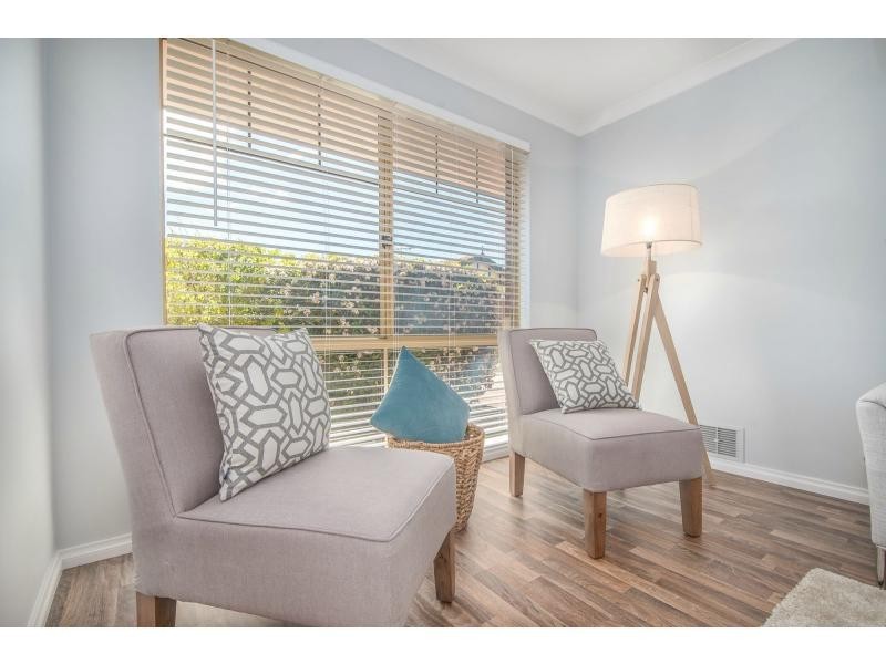 9/1 Iolanthe Street, Bassendean WA 6054