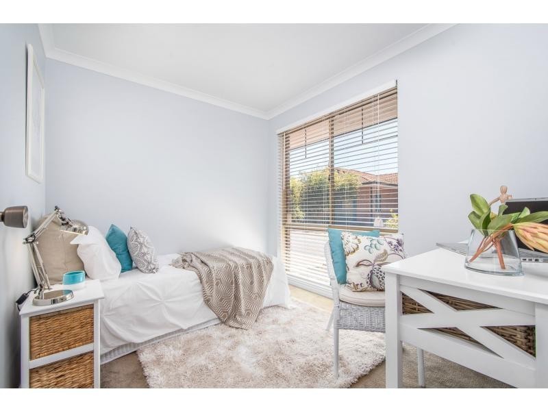 9/1 Iolanthe Street, Bassendean WA 6054
