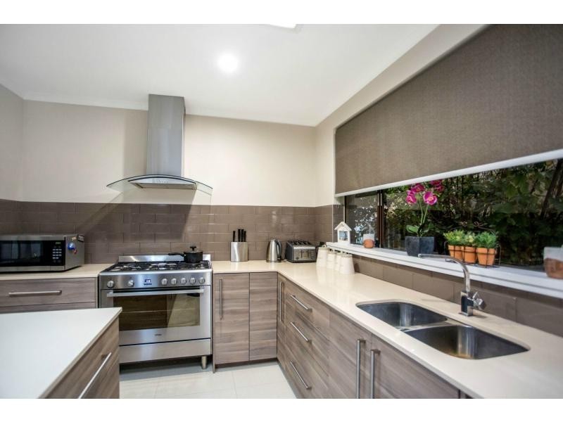 9 Dennis Street, Quinns Rocks WA 6030