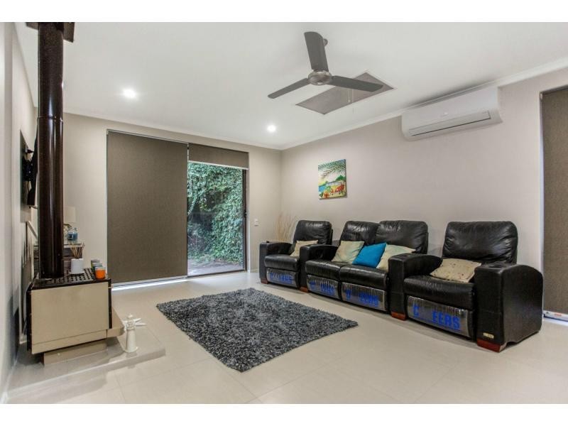 9 Dennis Street, Quinns Rocks WA 6030
