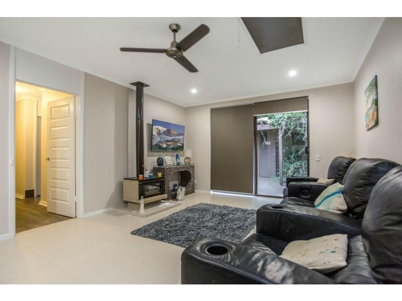 9 Dennis Street, Quinns Rocks WA 6030