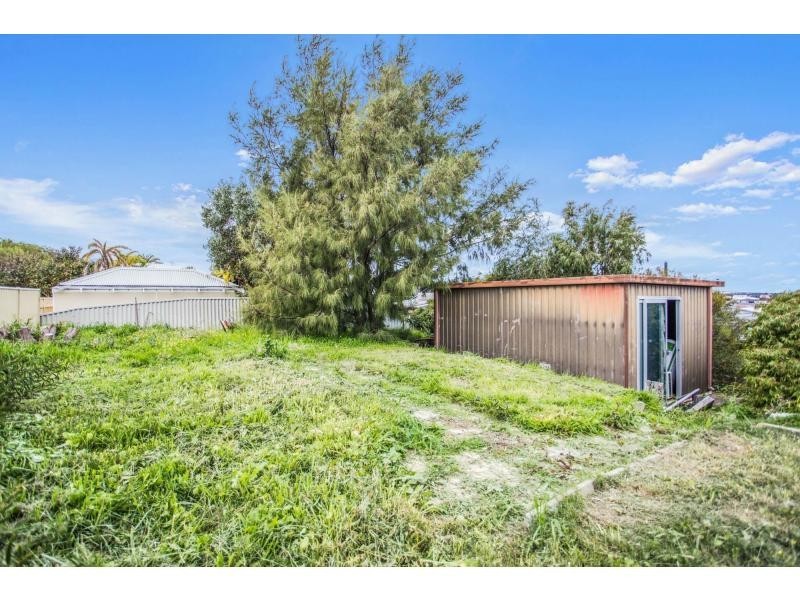 9 Dennis Street, Quinns Rocks WA 6030