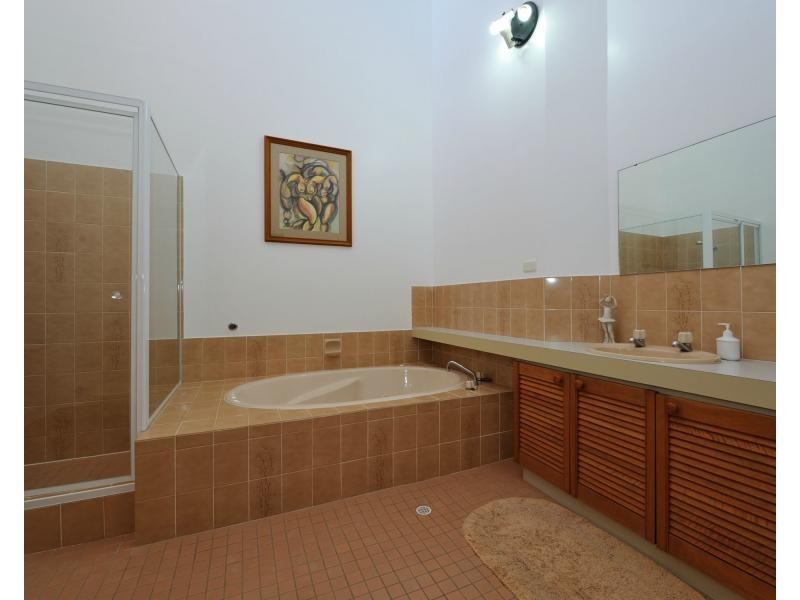 4 Hymus Street, Rockingham WA 6168