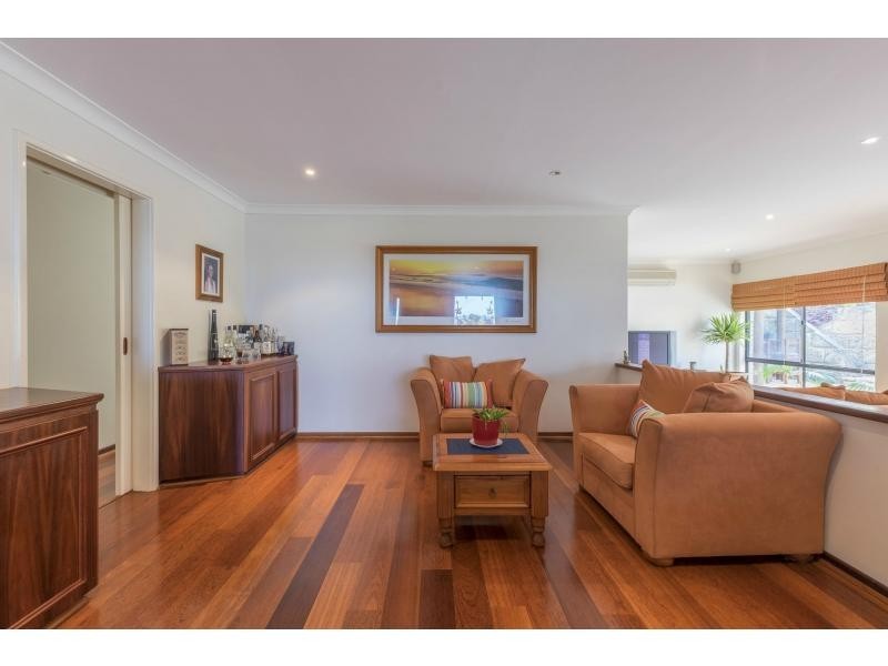 48 Southern Cross Circle, Ocean Reef WA 6027