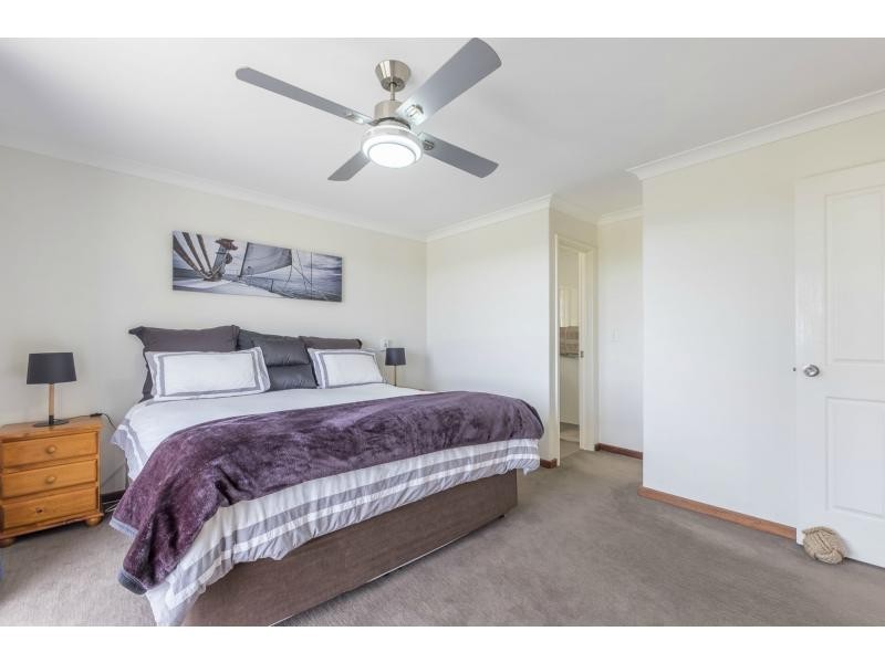 48 Southern Cross Circle, Ocean Reef WA 6027