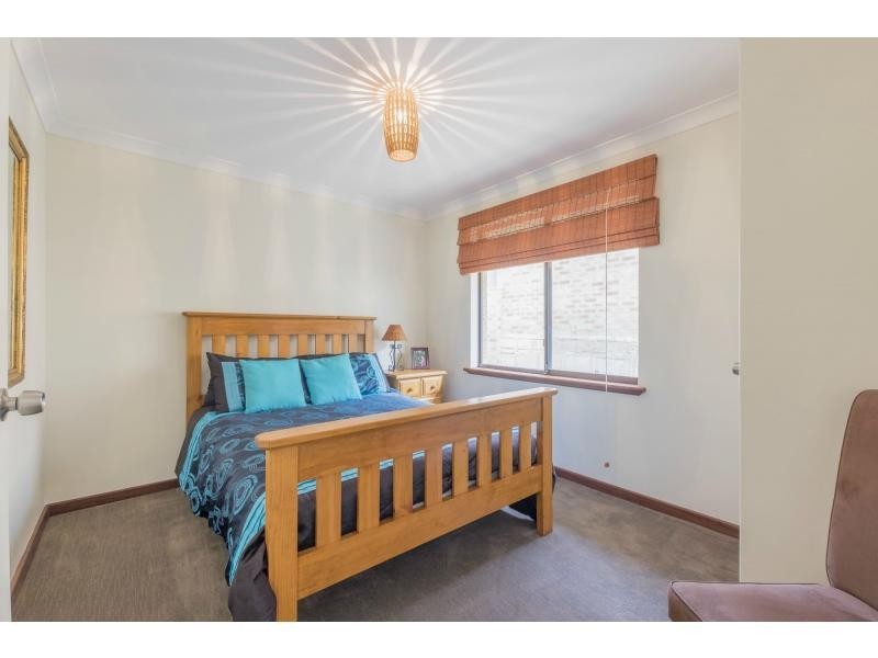 48 Southern Cross Circle, Ocean Reef WA 6027