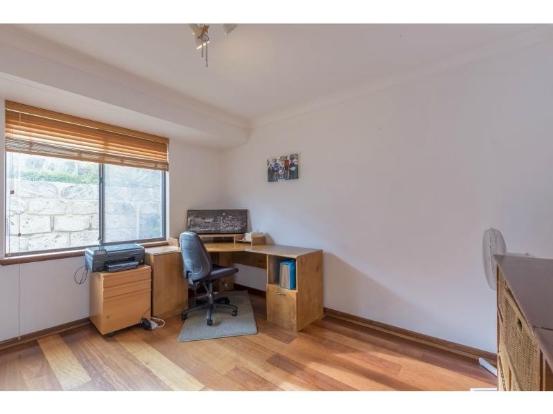 48 Southern Cross Circle, Ocean Reef WA 6027