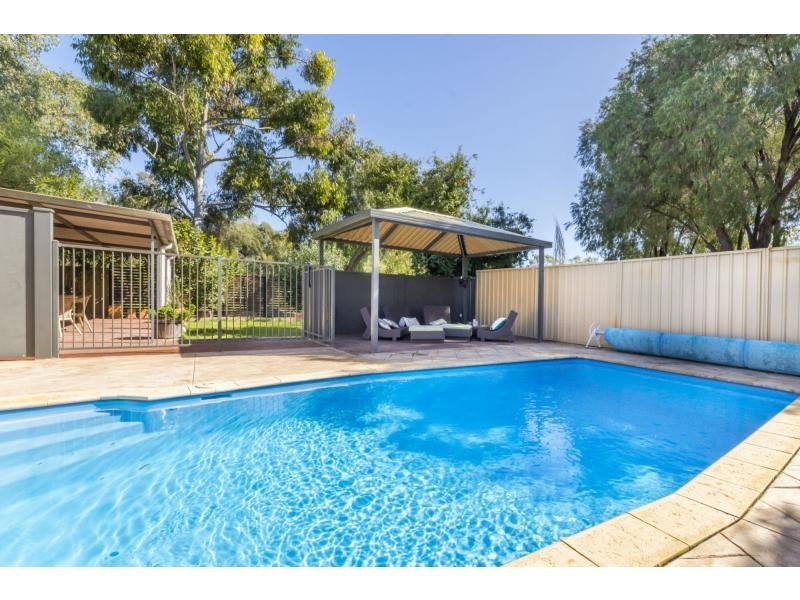 70 Cygnus Street, Rockingham WA 6168