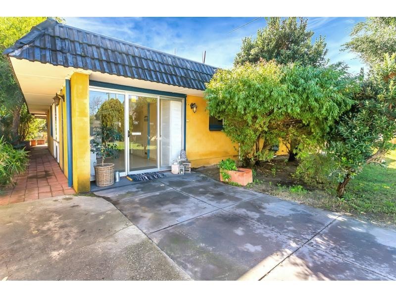 70 Cygnus Street, Rockingham WA 6168