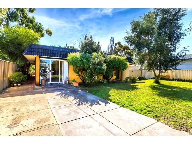 70 Cygnus Street, Rockingham WA 6168