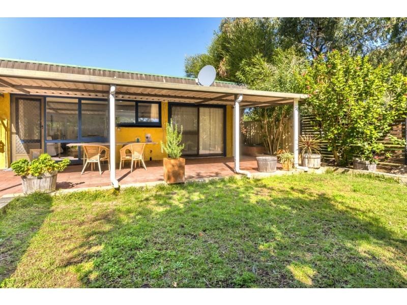 70 Cygnus Street, Rockingham WA 6168