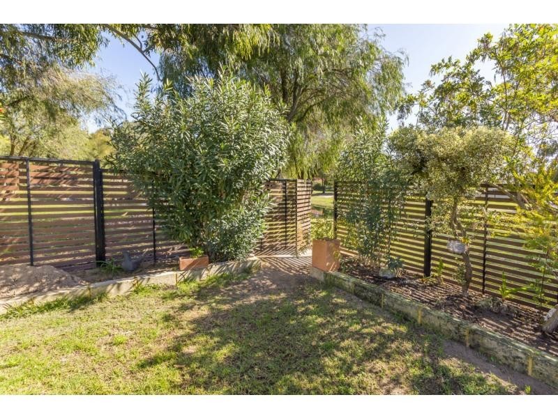 70 Cygnus Street, Rockingham WA 6168