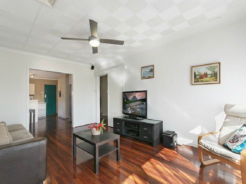 5 Hynes Way, Hamilton Hill WA 6163