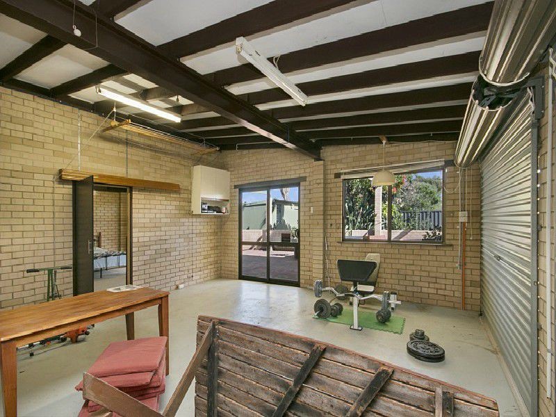 5 Hynes Way, Hamilton Hill WA 6163