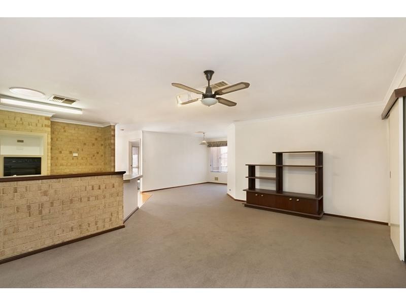 22A Daffodil Court, Spearwood WA 6163