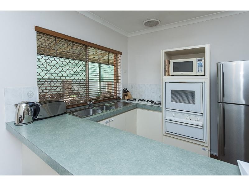 1/140 West Road, Bassendean WA 6054