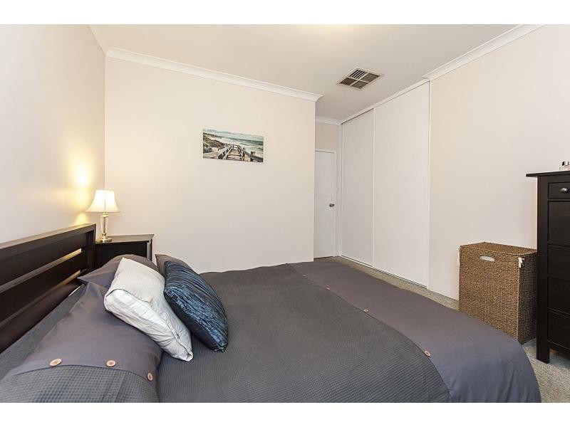 1/140 West Road, Bassendean WA 6054