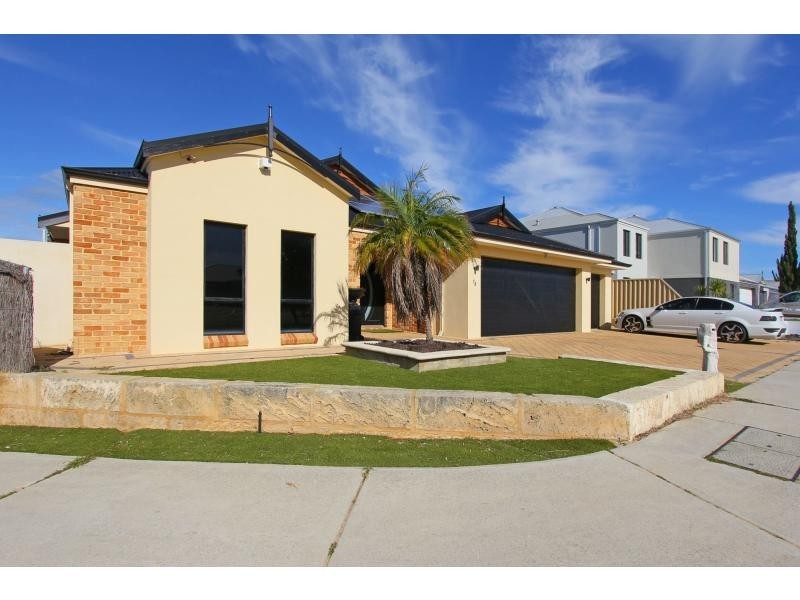 78 Benenden Avenue, Butler WA 6036