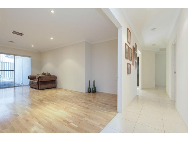 78 Benenden Avenue, Butler WA 6036