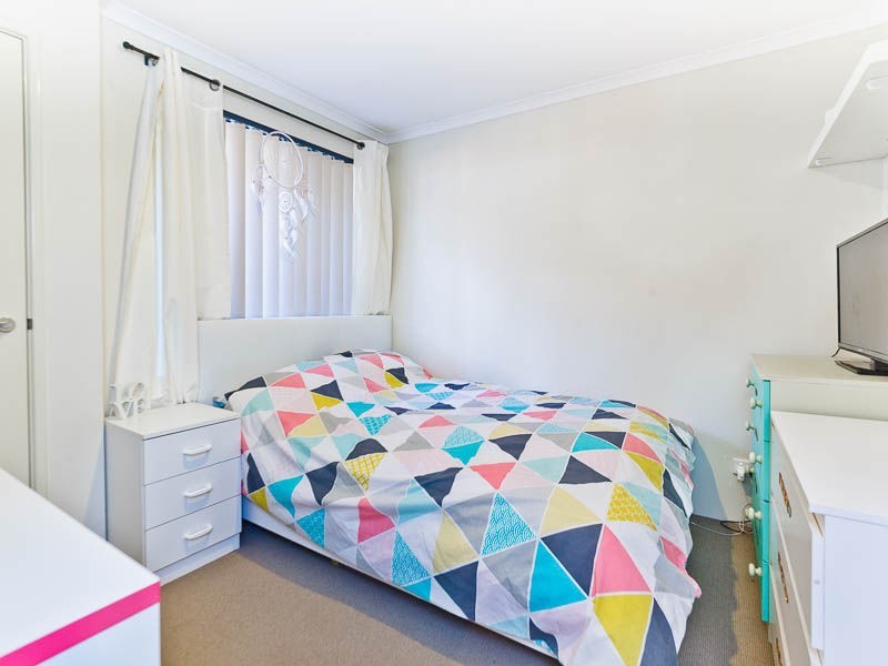 18/1 Coojong Link, Success WA 6164