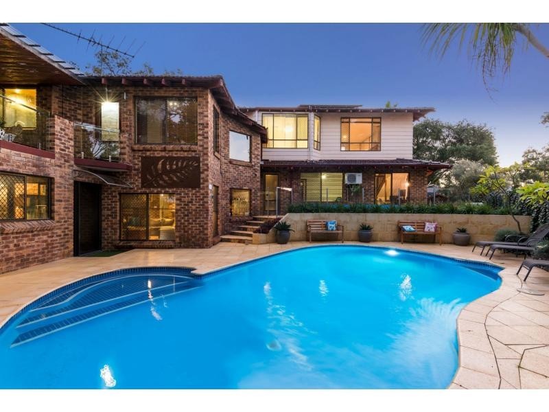 60 Talbot Drive, Kingsley WA 6026