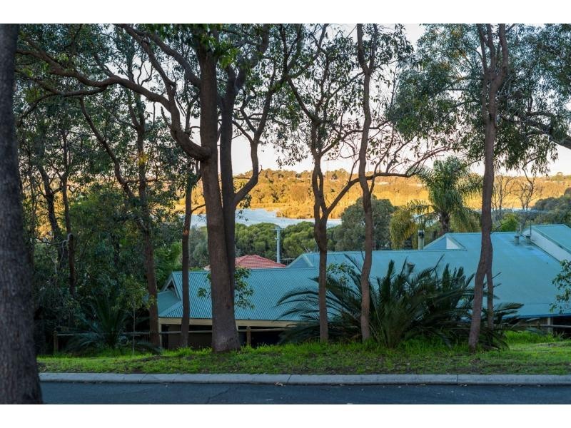 60 Talbot Drive, Kingsley WA 6026