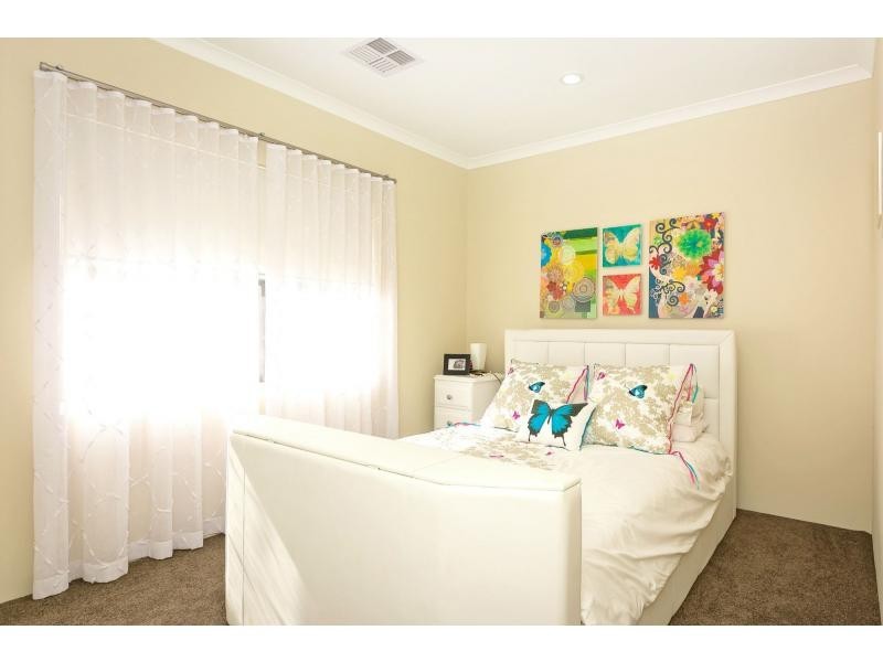 12 Altea Way, Alkimos WA 6038