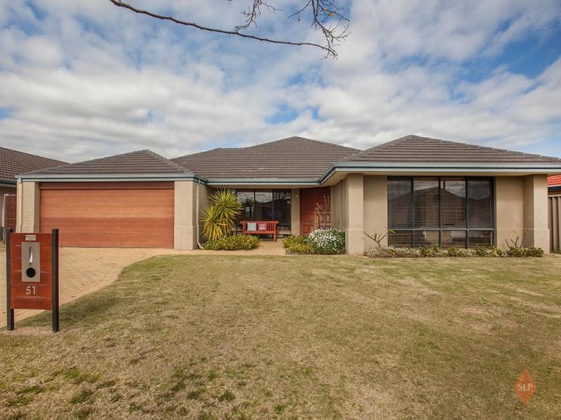 51 Toledo Circuit, Port Kennedy WA 6172
