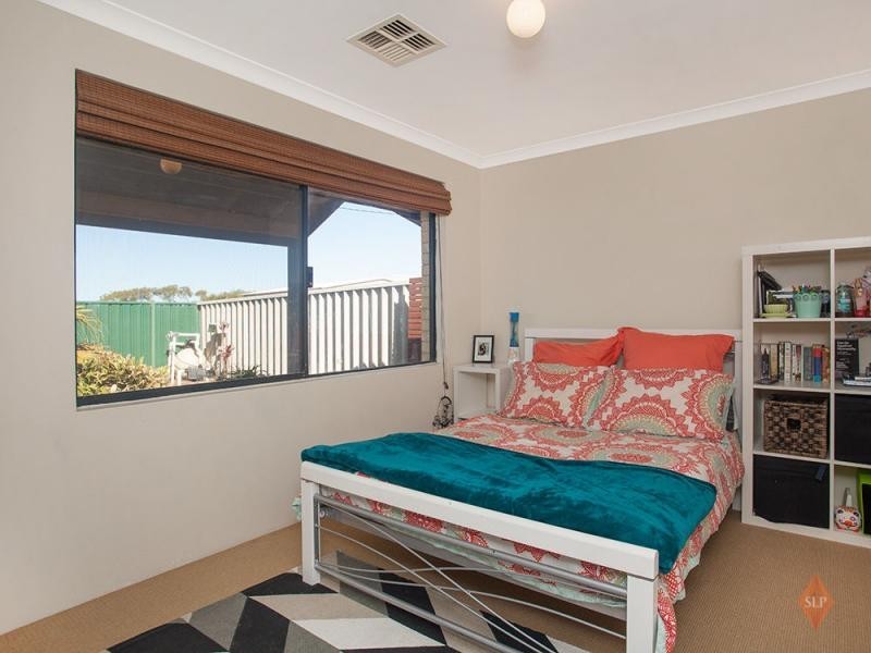 51 Toledo Circuit, Port Kennedy WA 6172