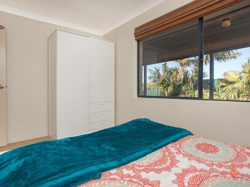 51 Toledo Circuit, Port Kennedy WA 6172