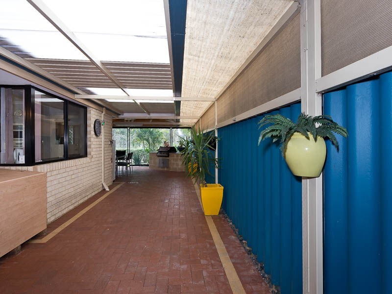 33 Steiner Avenue, Success WA 6164