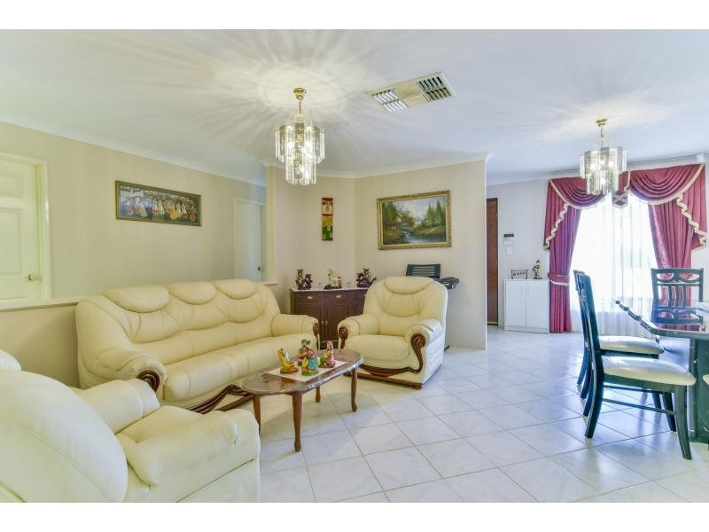 40 Orbell Way, Bull Creek WA 6149