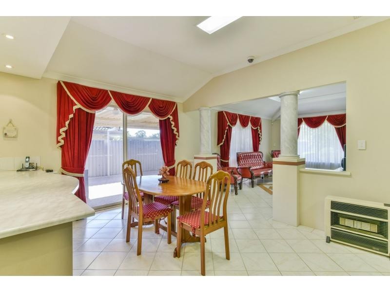 40 Orbell Way, Bull Creek WA 6149