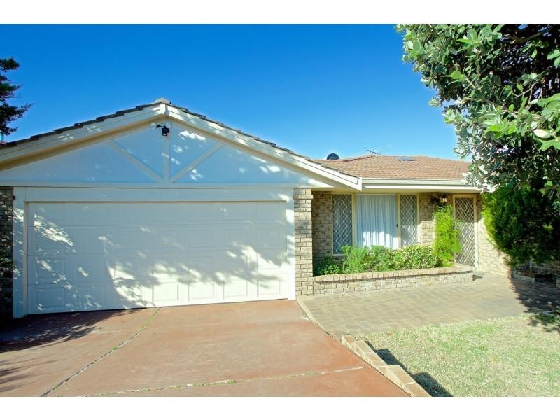 7 Weldwood Road, Ocean Reef WA 6027