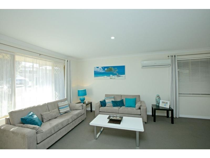 7 Weldwood Road, Ocean Reef WA 6027