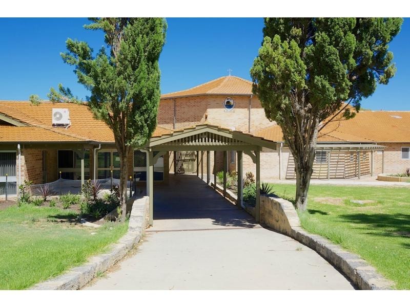 7 Weldwood Road, Ocean Reef WA 6027