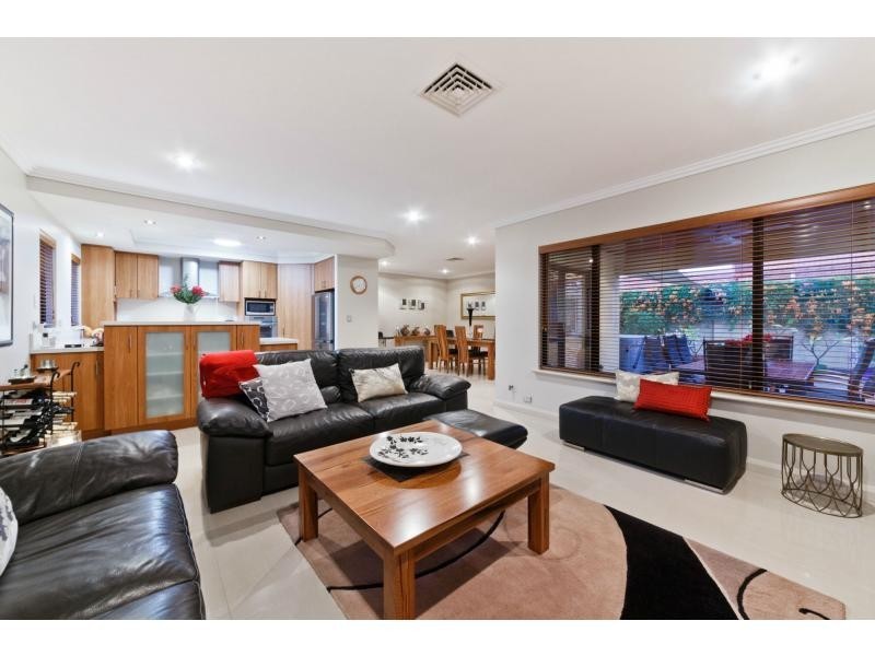 36A Paine Court, Karrinyup WA 6018