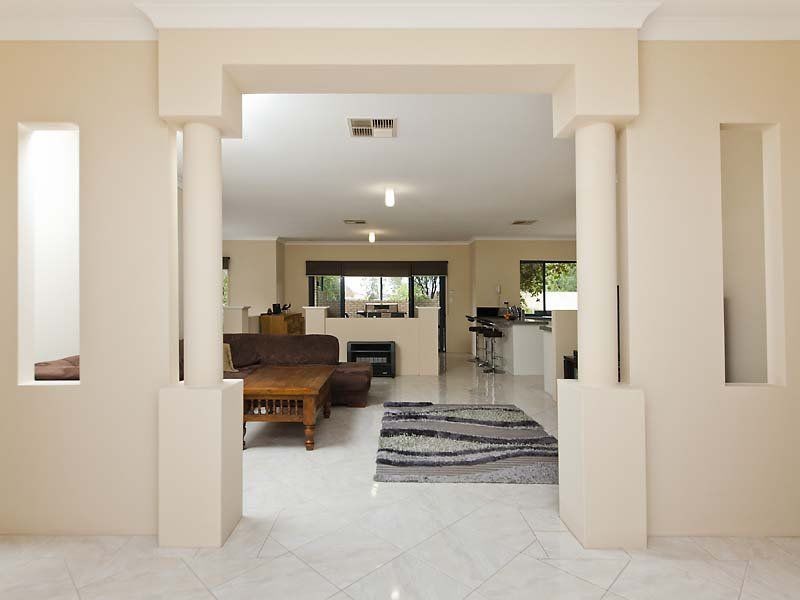 4 Midsummer Circle, Pinjarra WA 6208
