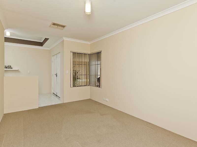 4 Midsummer Circle, Pinjarra WA 6208