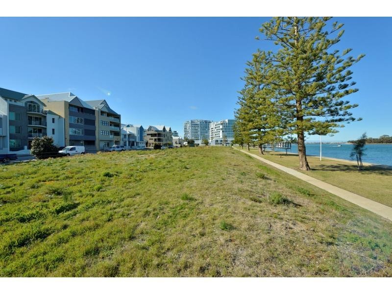 1/28 Vivaldi Drive, Mandurah WA 6210