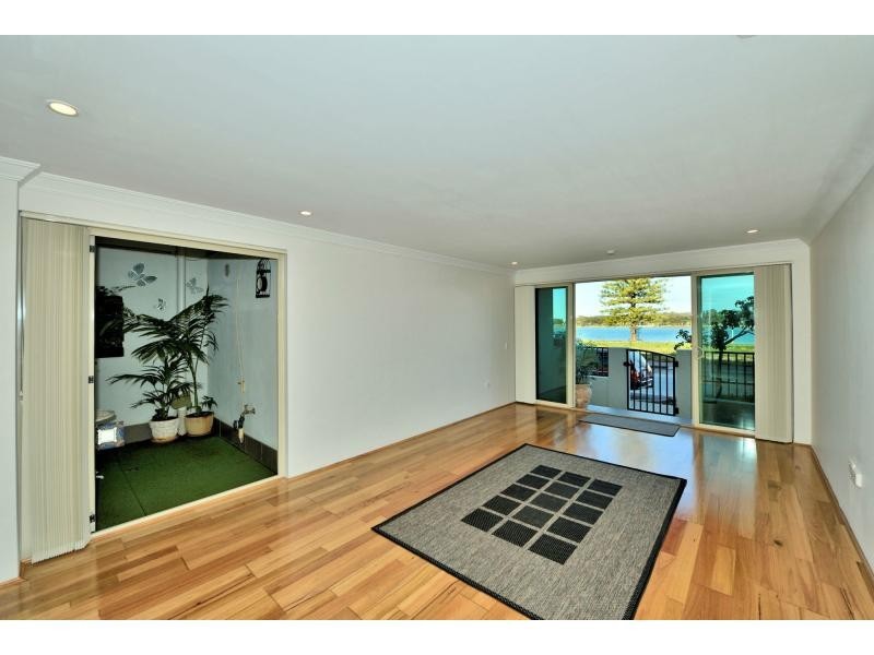 1/28 Vivaldi Drive, Mandurah WA 6210