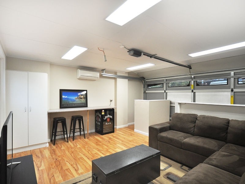 8 Hurst Trail, Clarkson WA 6030