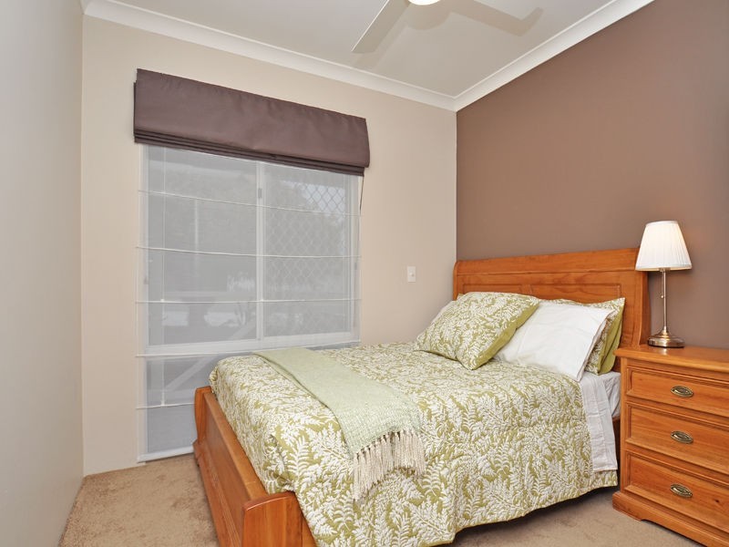 8 Hurst Trail, Clarkson WA 6030