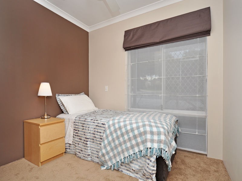 8 Hurst Trail, Clarkson WA 6030