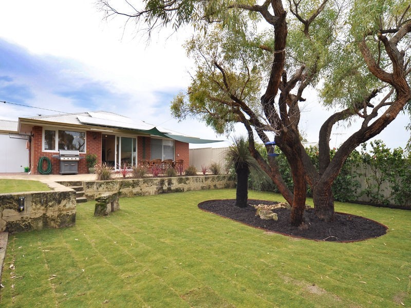 8 Hurst Trail, Clarkson WA 6030