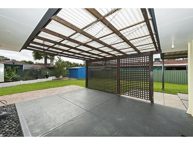 L2/3 Barlee Way, Beechboro WA 6063