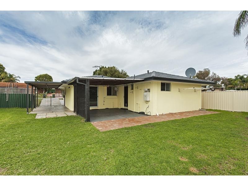 L2/3 Barlee Way, Beechboro WA 6063